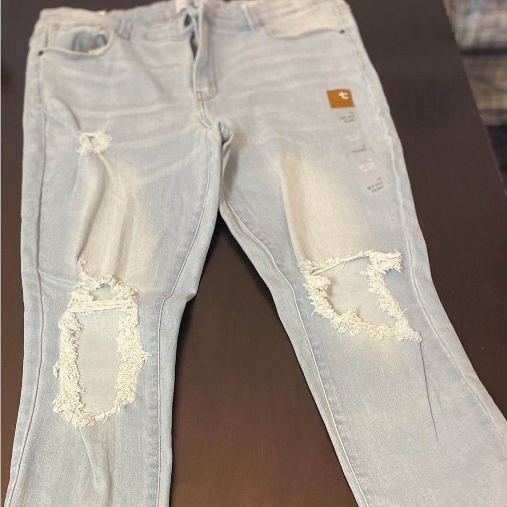 True Craft Mid-rise Skinny Jeans
